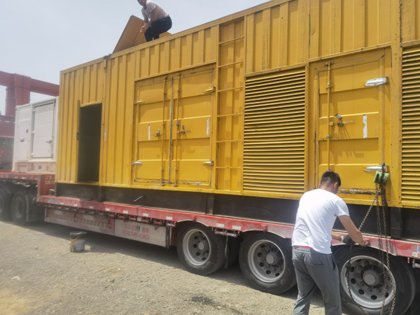 罗庄除了负载情况和发动机维护，还有哪些因素会影响 200kw 柴油发电机的油耗？